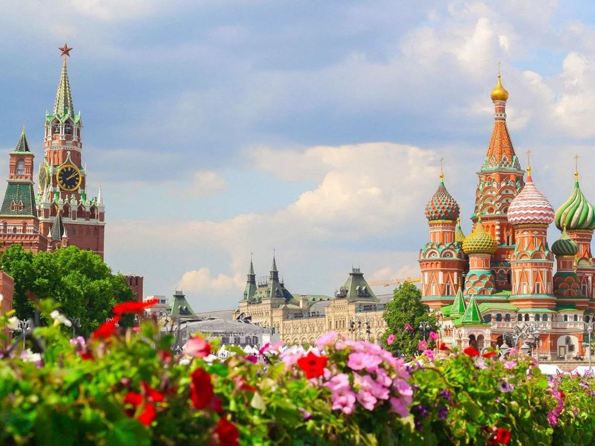 Discover Russian Capitals