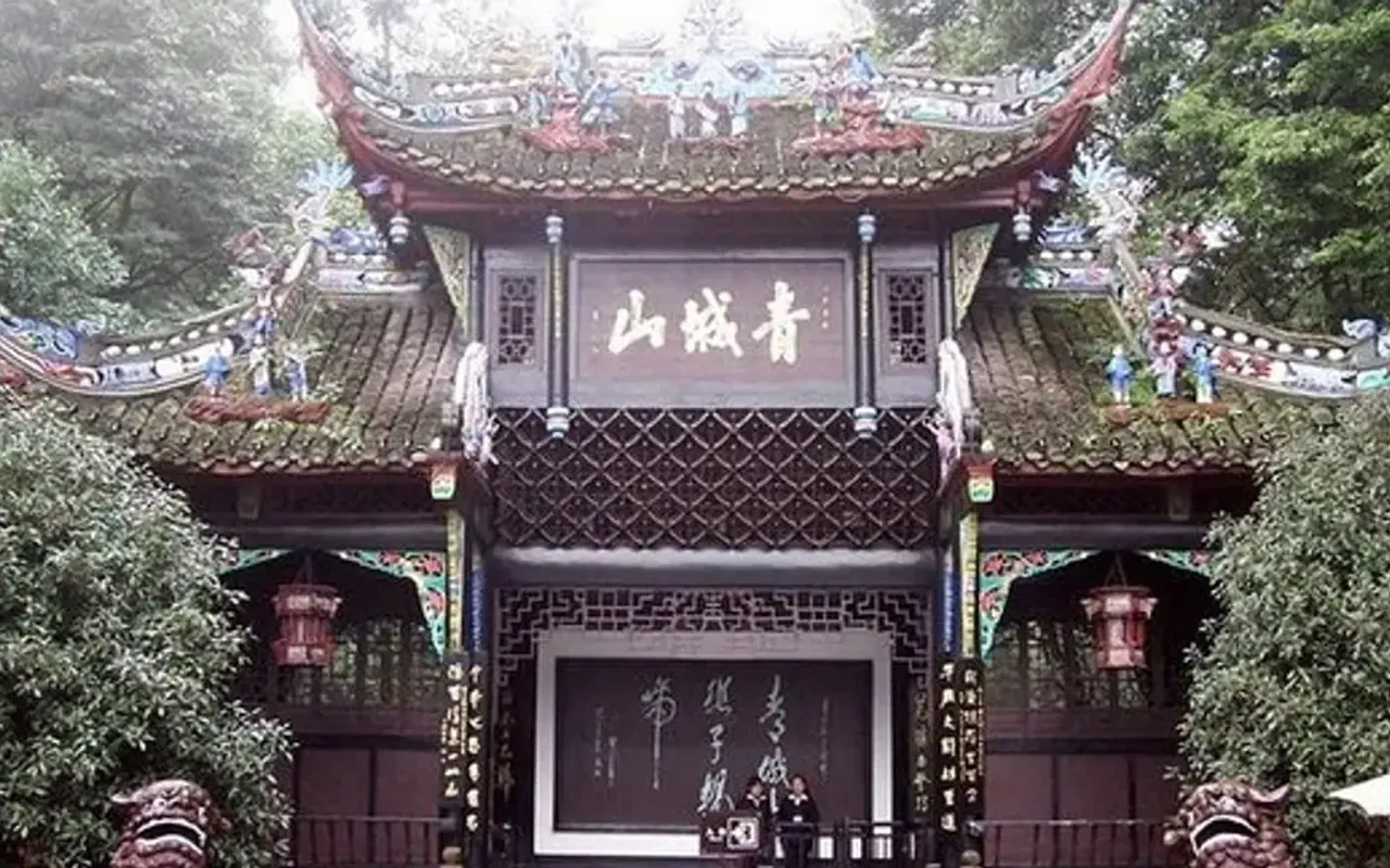 main photo