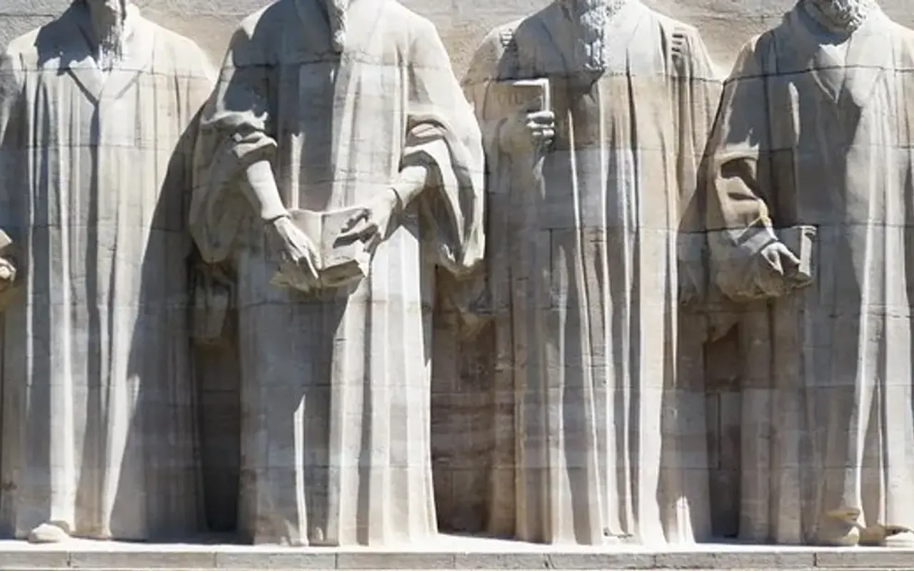 main photo