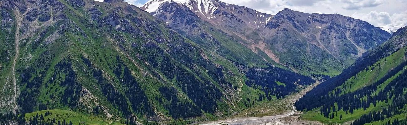 Discovering Kazakhstan: The Heart of the Silk Road and the Land of Endless Steppes