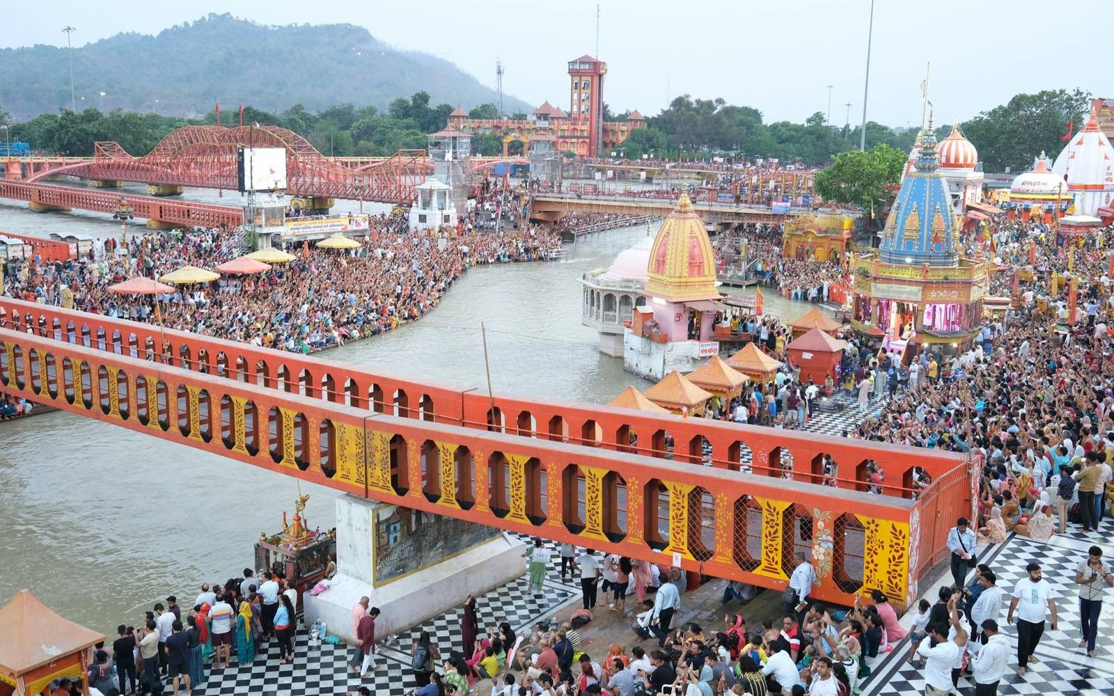 Ardh Kumbh Mela 2027, Yoga & Taj Mahal Tour