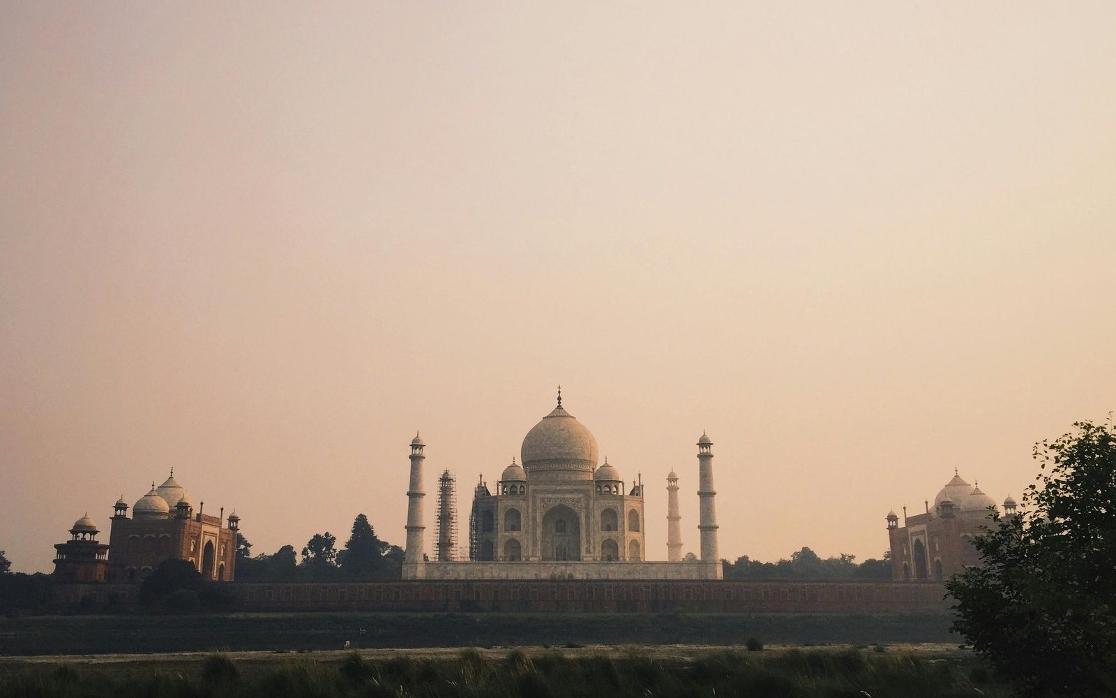3 Days Agra & Fatehpur Sikri Tour from Delhi