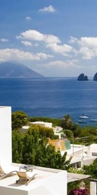 Tagesausflug zu den Äolischen Inseln ab Taormina: Stromboli und Panarea