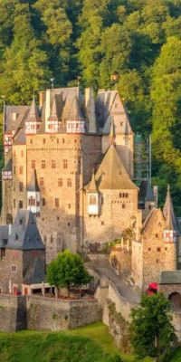 Eltz Castle Small-Group Tour from Frankfurt with Dinner