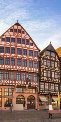 Old Town Frankfurt: The Missing Treasure Exploration Game