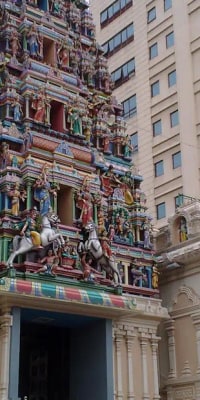 Local Evening Food Tour in Kuala Lumpur