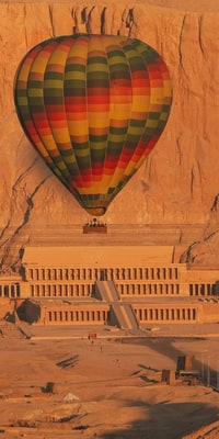 Voo de balão sobre Luxor