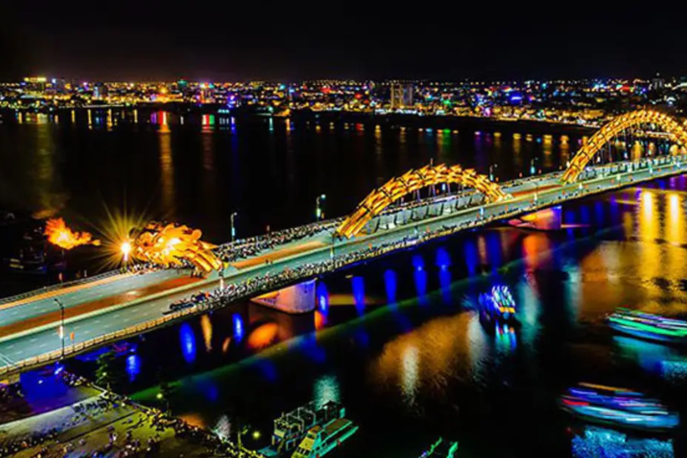 Night Out in Da Nang Culinary Tour