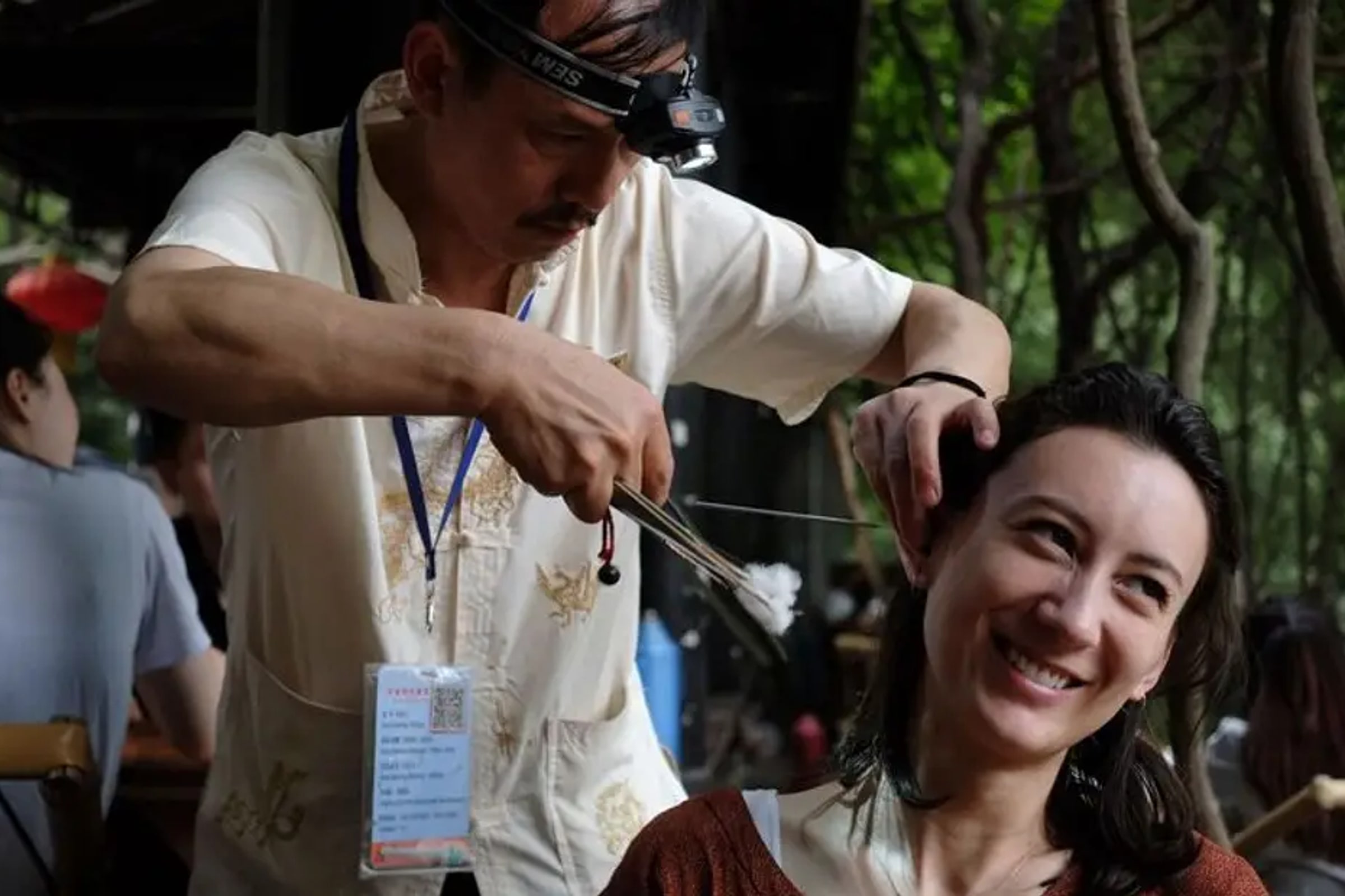Chengdu People's Park Private Half Day Tour