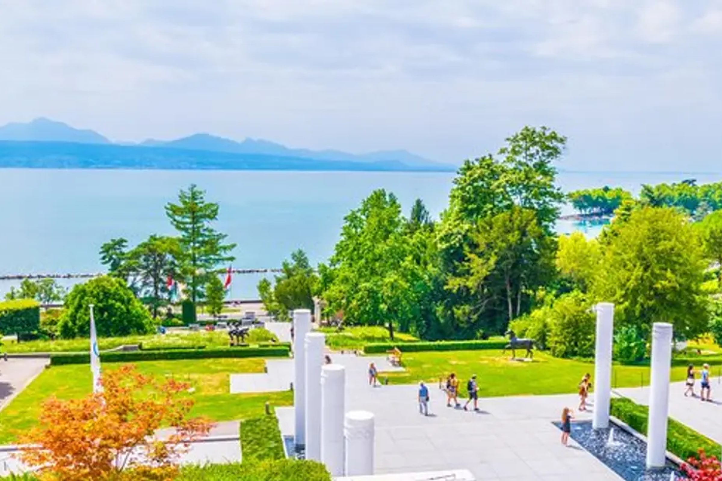 Swiss Riviera Tour : Lausanne, Montreux & Chateau Chillon