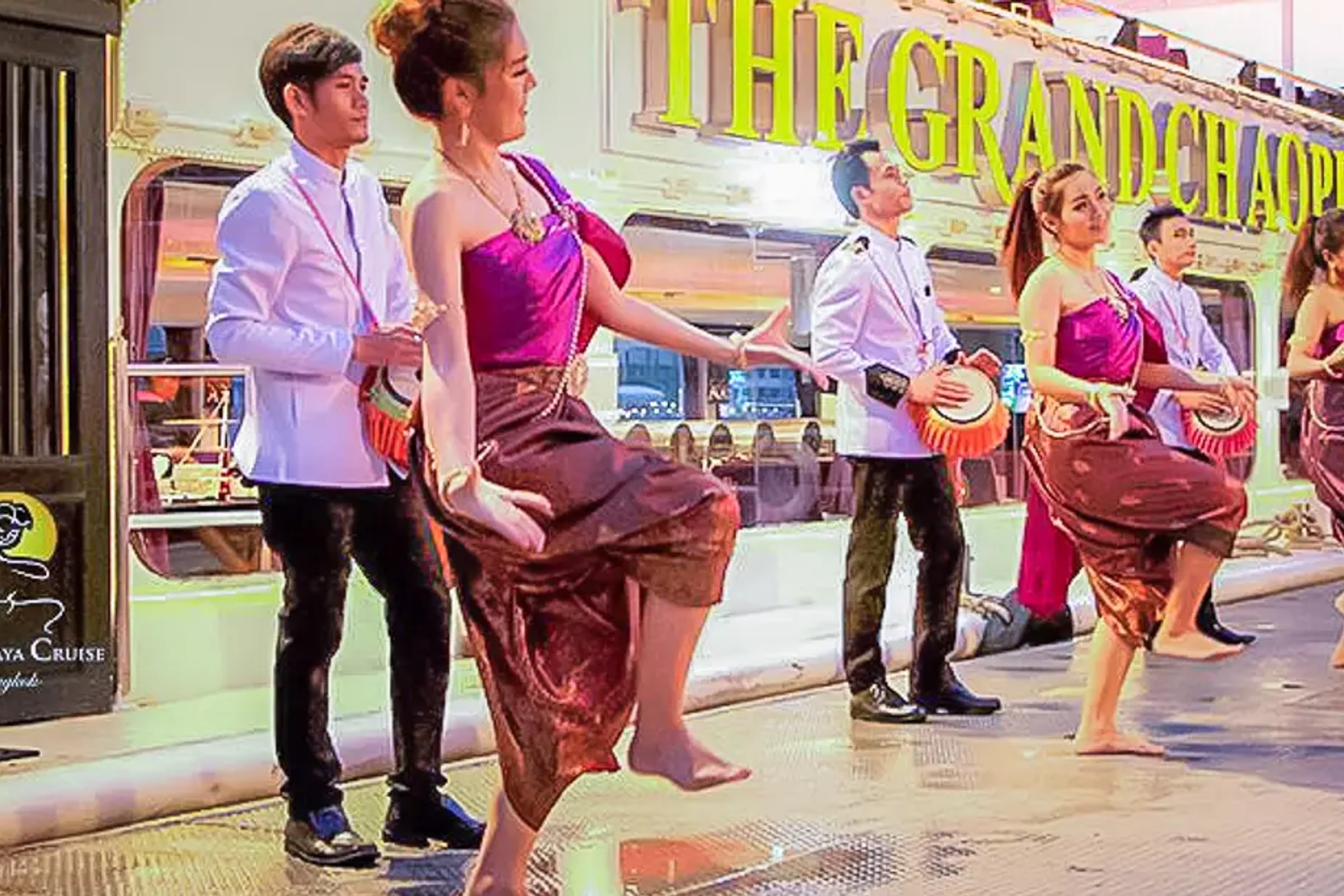 Chao Phraya Cruise in Bangkok