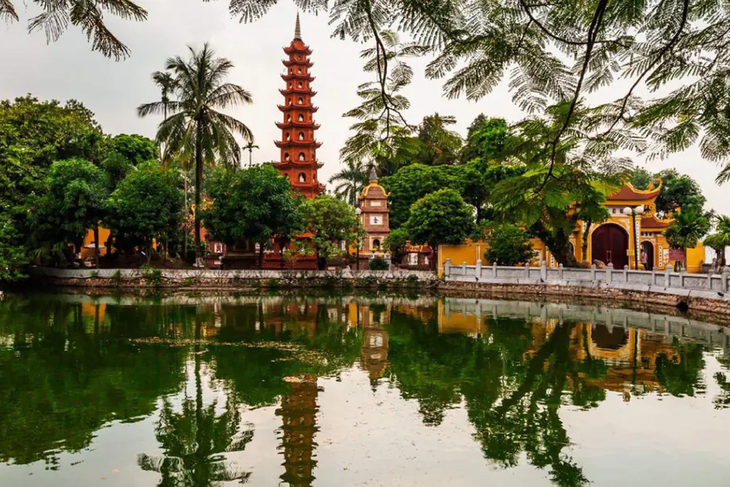 Hanoi City Day Tour with Water Puppet Show
