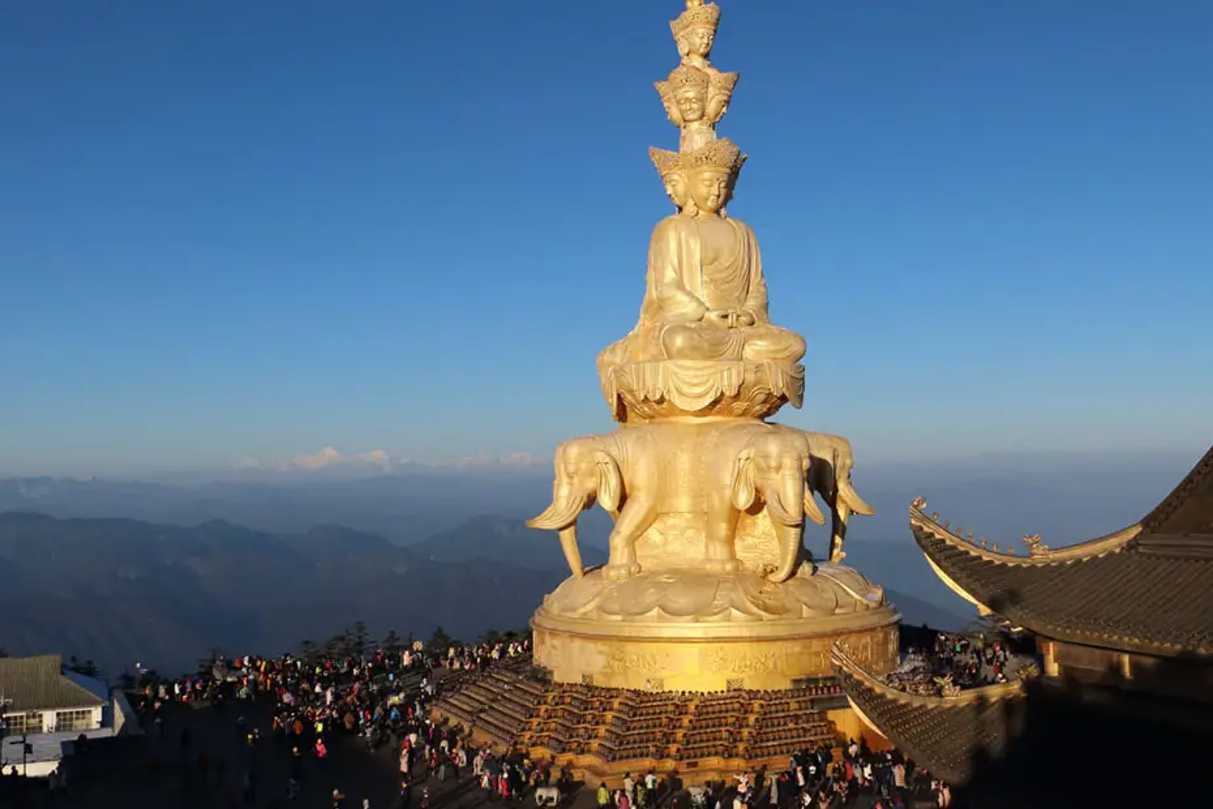 Chengdu to Mount Emei Scenic Area Private Day Tour (Leshan Giant Buddha)