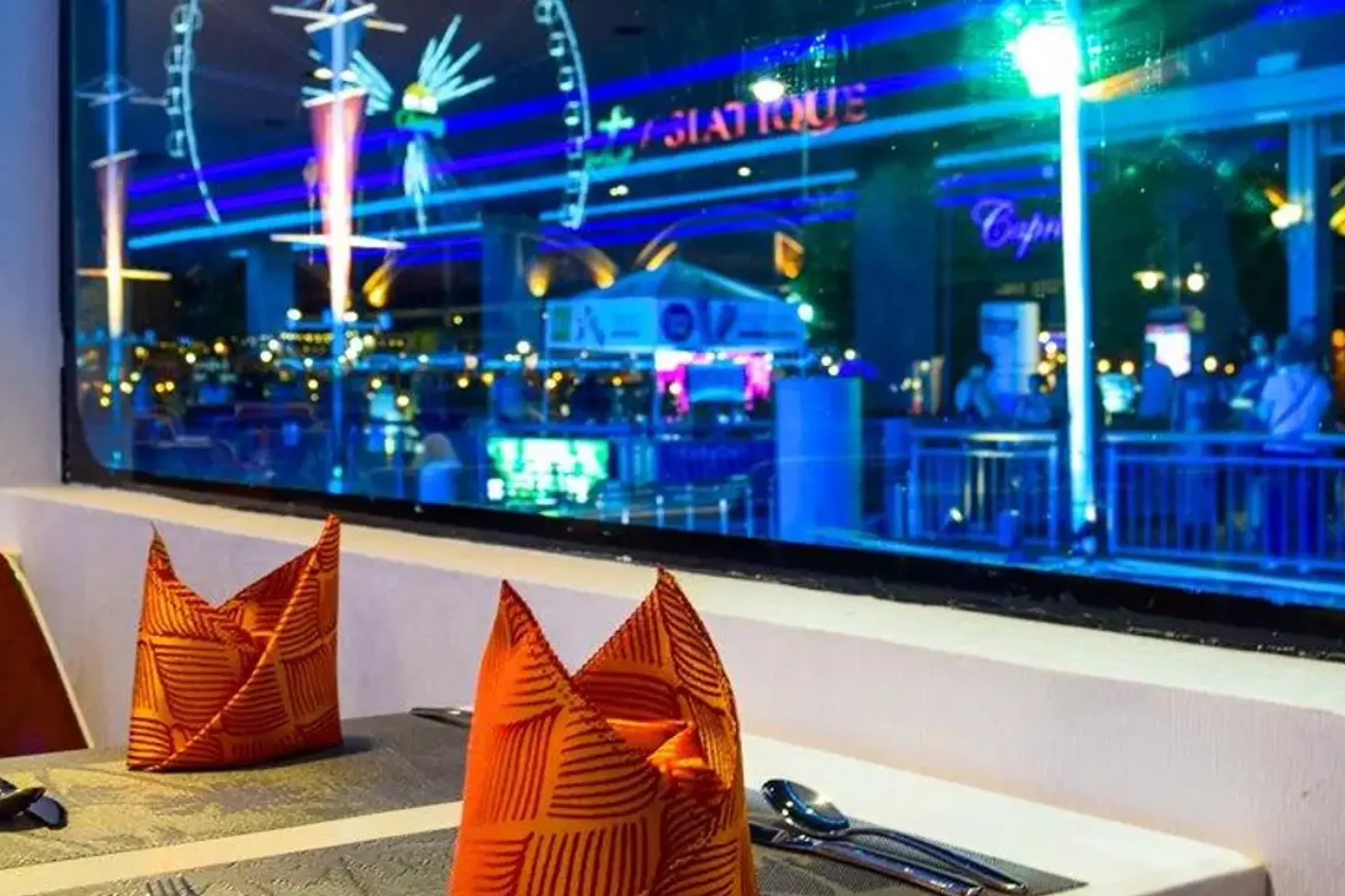 Royal Princess Dinner Cruise in Bangkok — photo 3