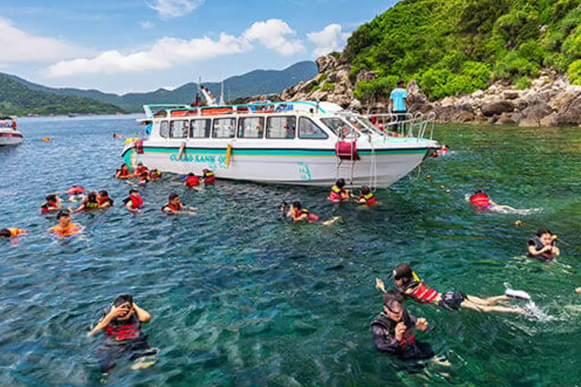 Cham Islands Day Tour from Da Nang