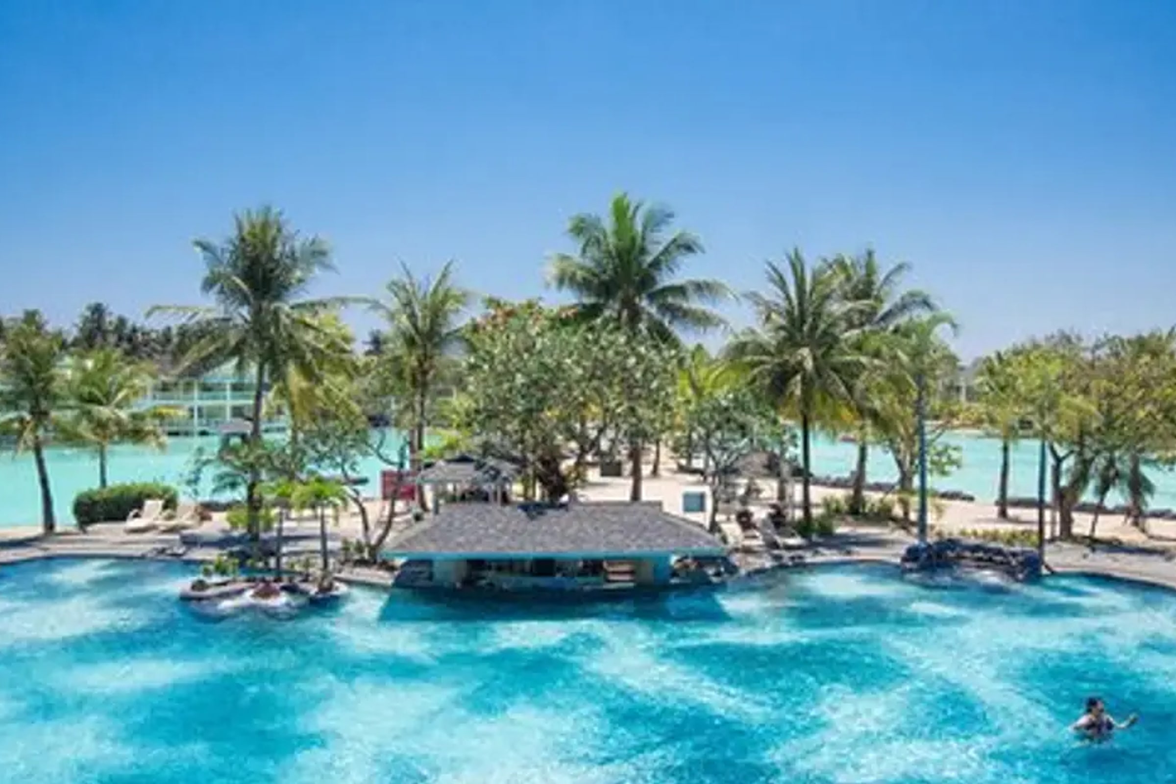 Plantation Bay Day Use with Lunch