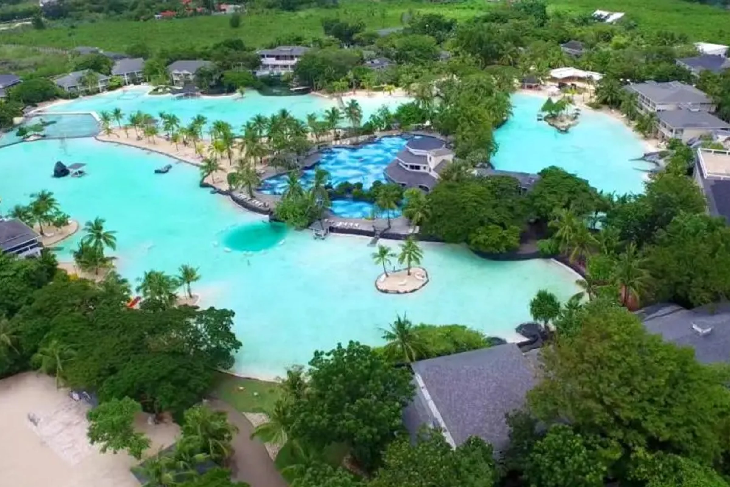 Plantation Bay Day Use with Lunch