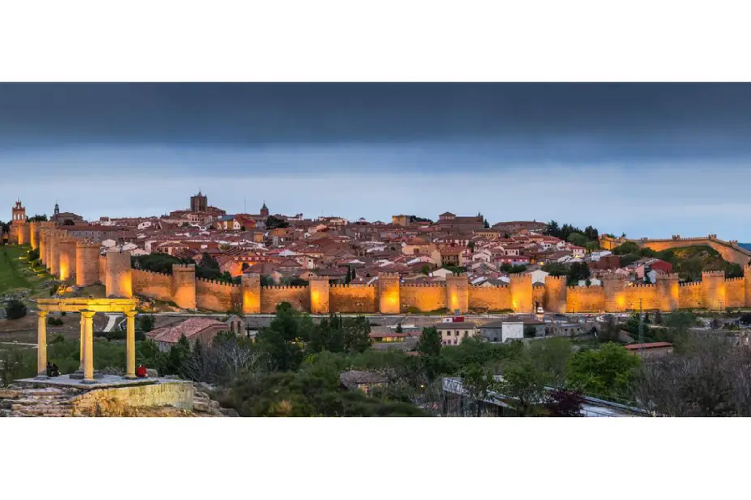 Avila and Segovia Full Day Guided Tour from Madrid
