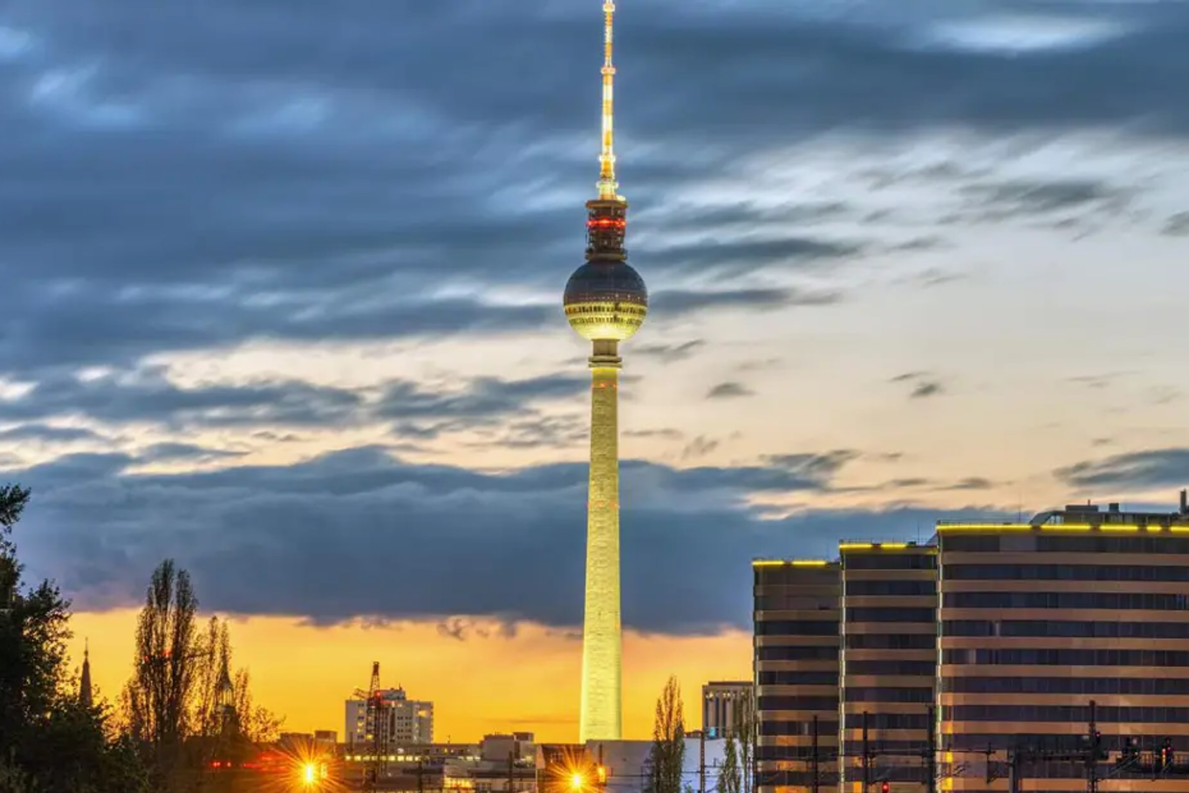 Discover Berlin Half Day Walking Tour