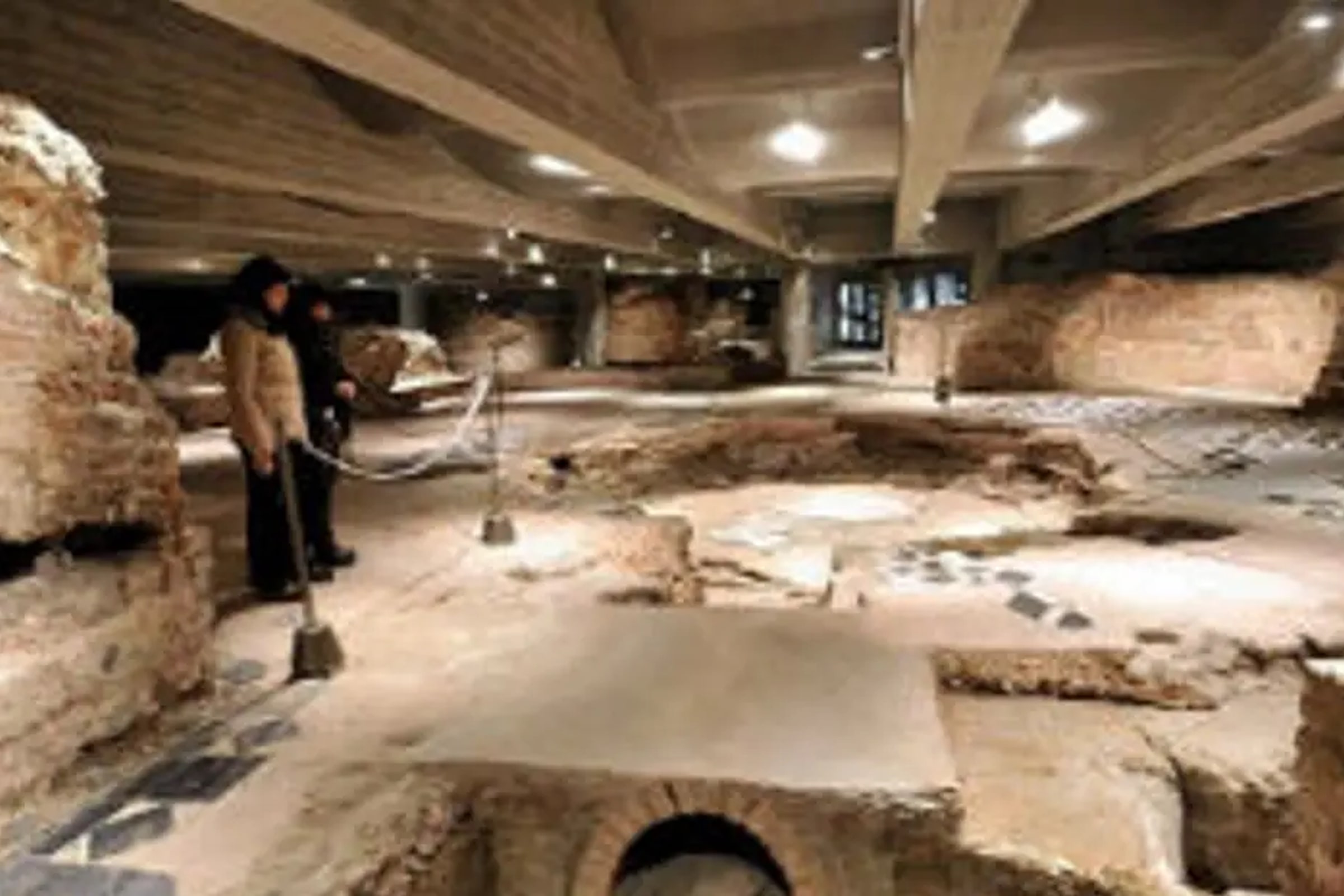 Milan Duomo, Archaeological Area & Rooftops Private Fast-Track Guided Tour