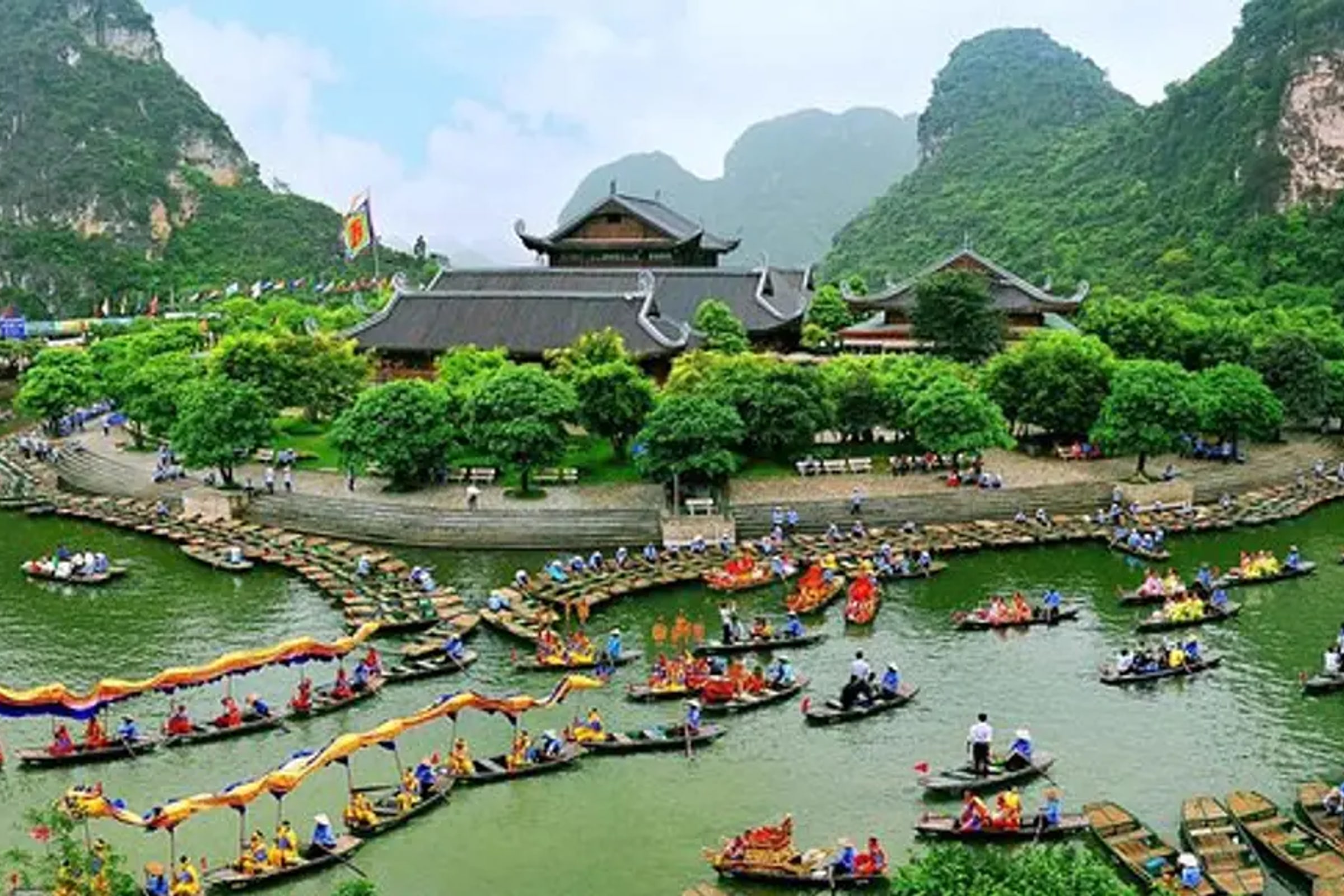 Majestic Trang An Tour