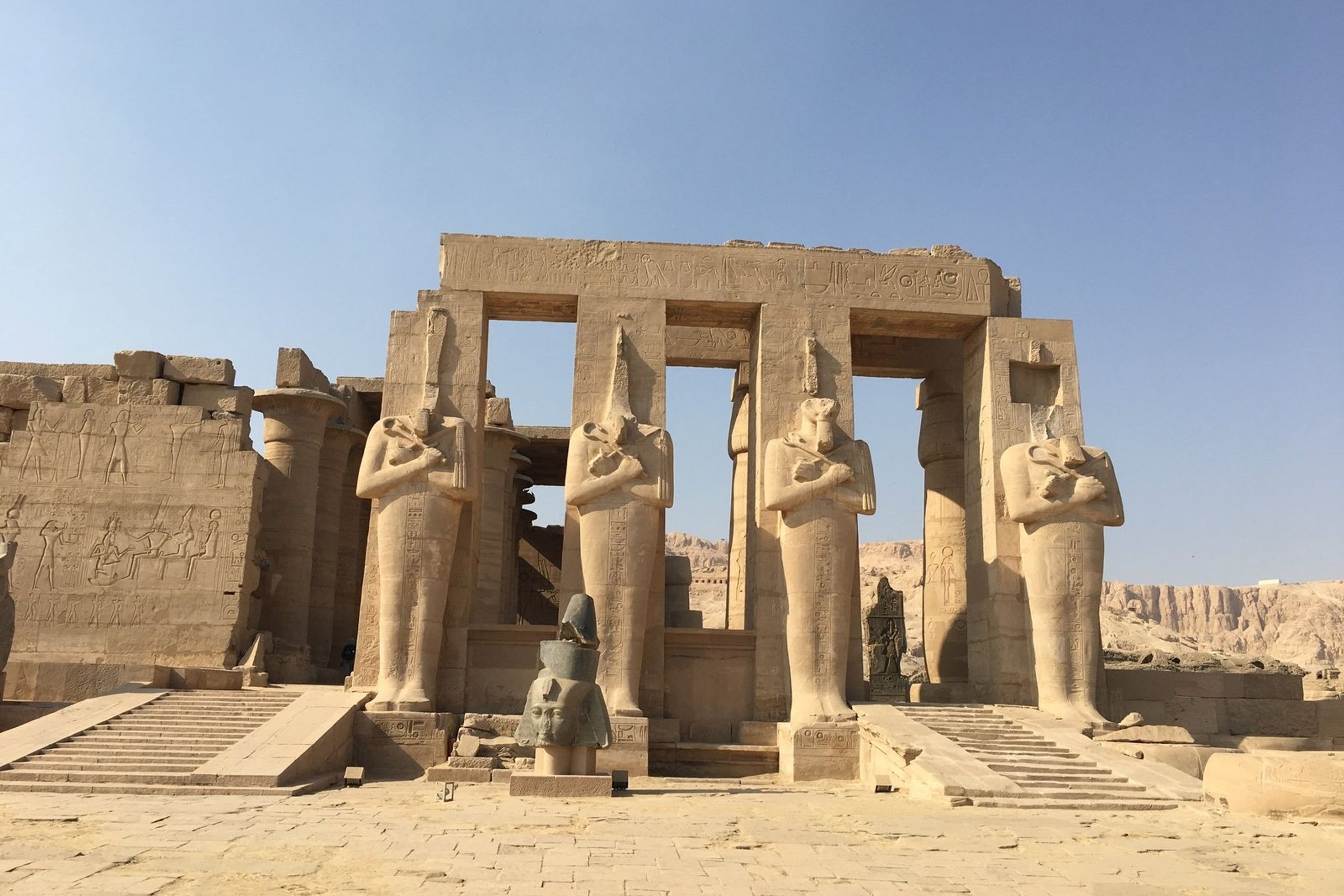 Cairo – Nile Cruise – Sharm (09 Days / 08 Nights)