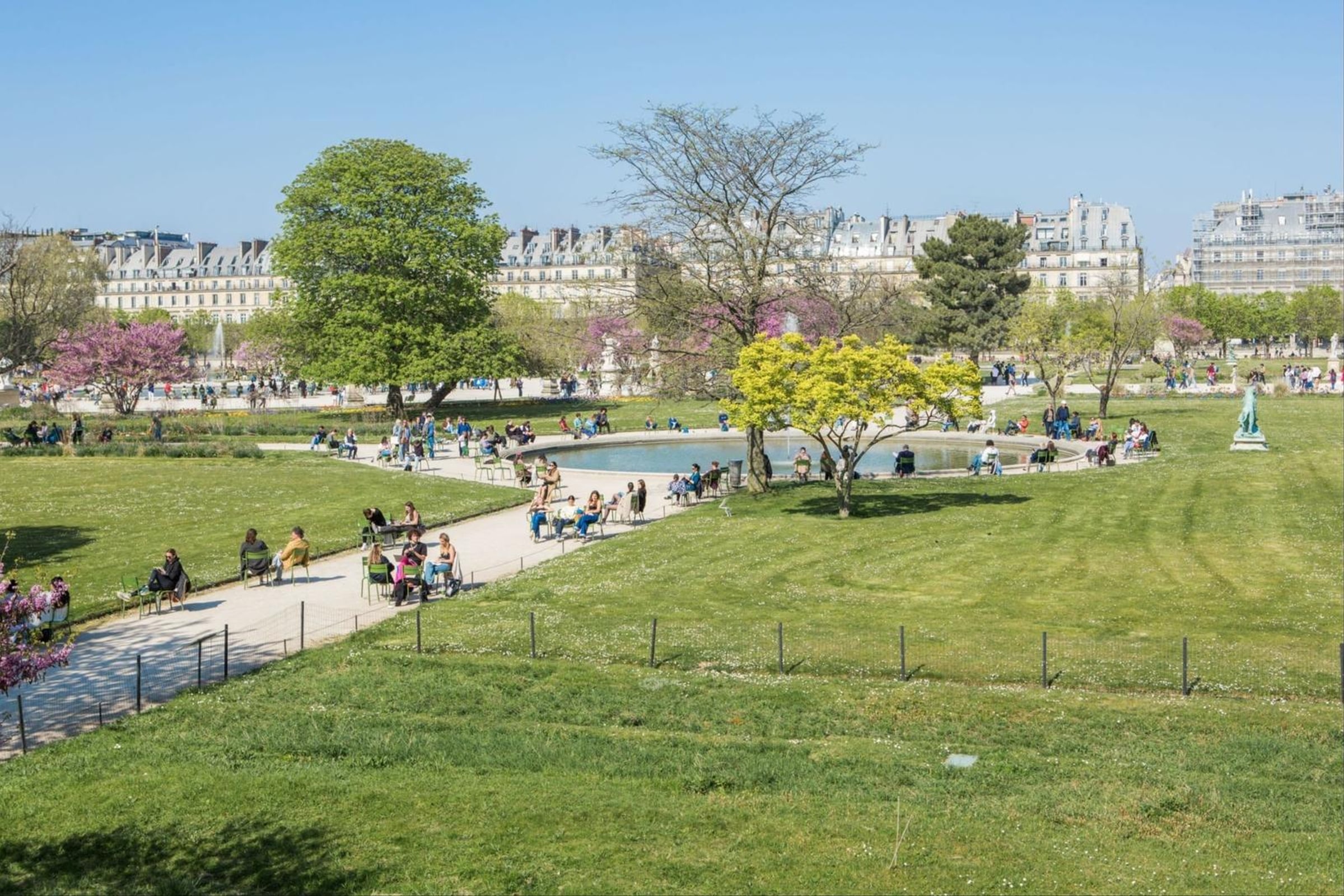 1 Day in Paris: Louvre, Sainte-Chapelle, Notre Dame & More