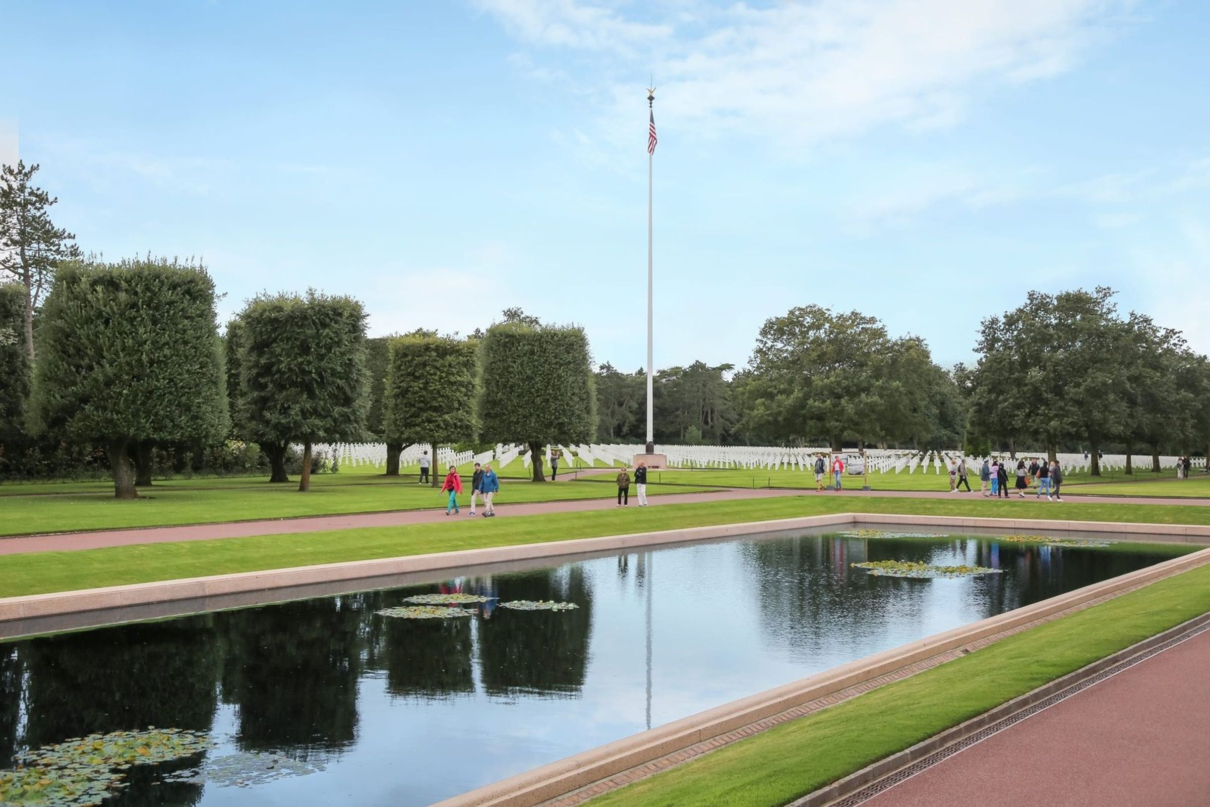Guided Tour of Normandy D-Day Beaches DayTrip from Paris with transport, lunch included