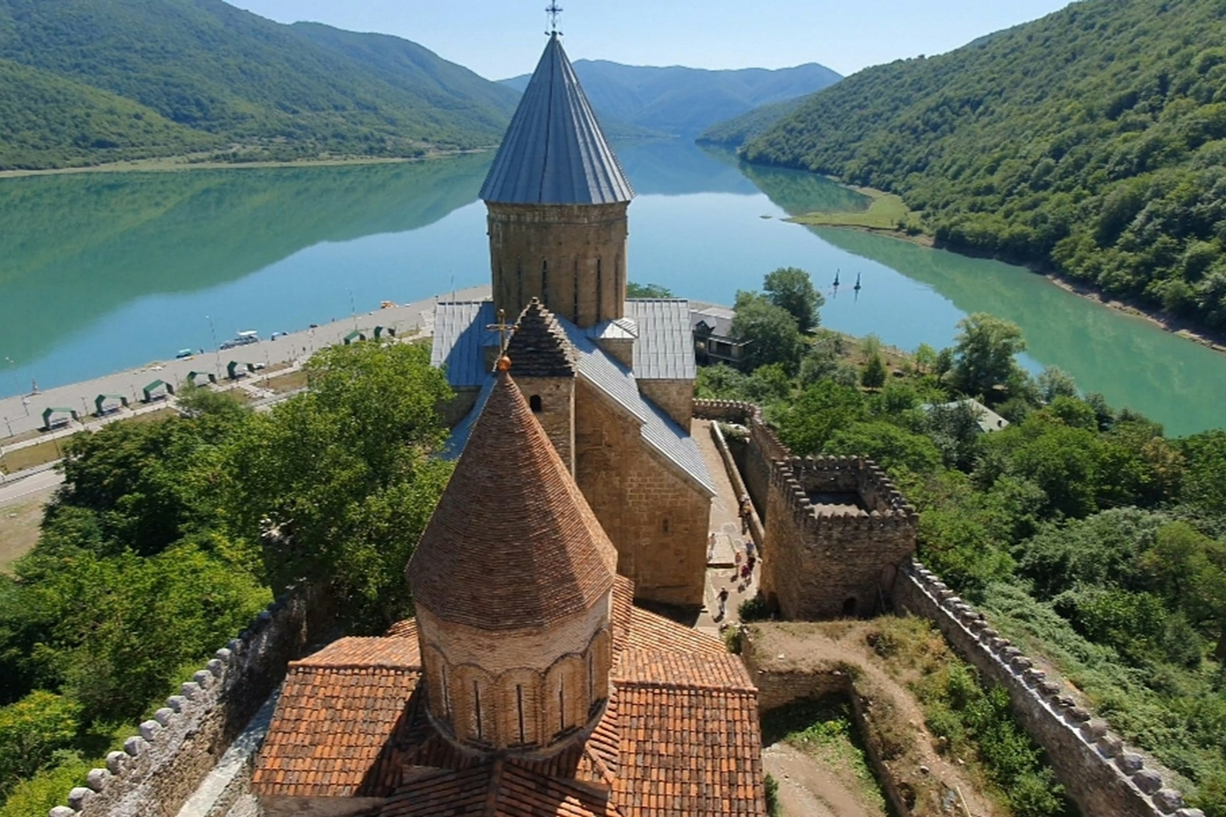Kazbegi, Tiflis und das Bordschomi-Tal