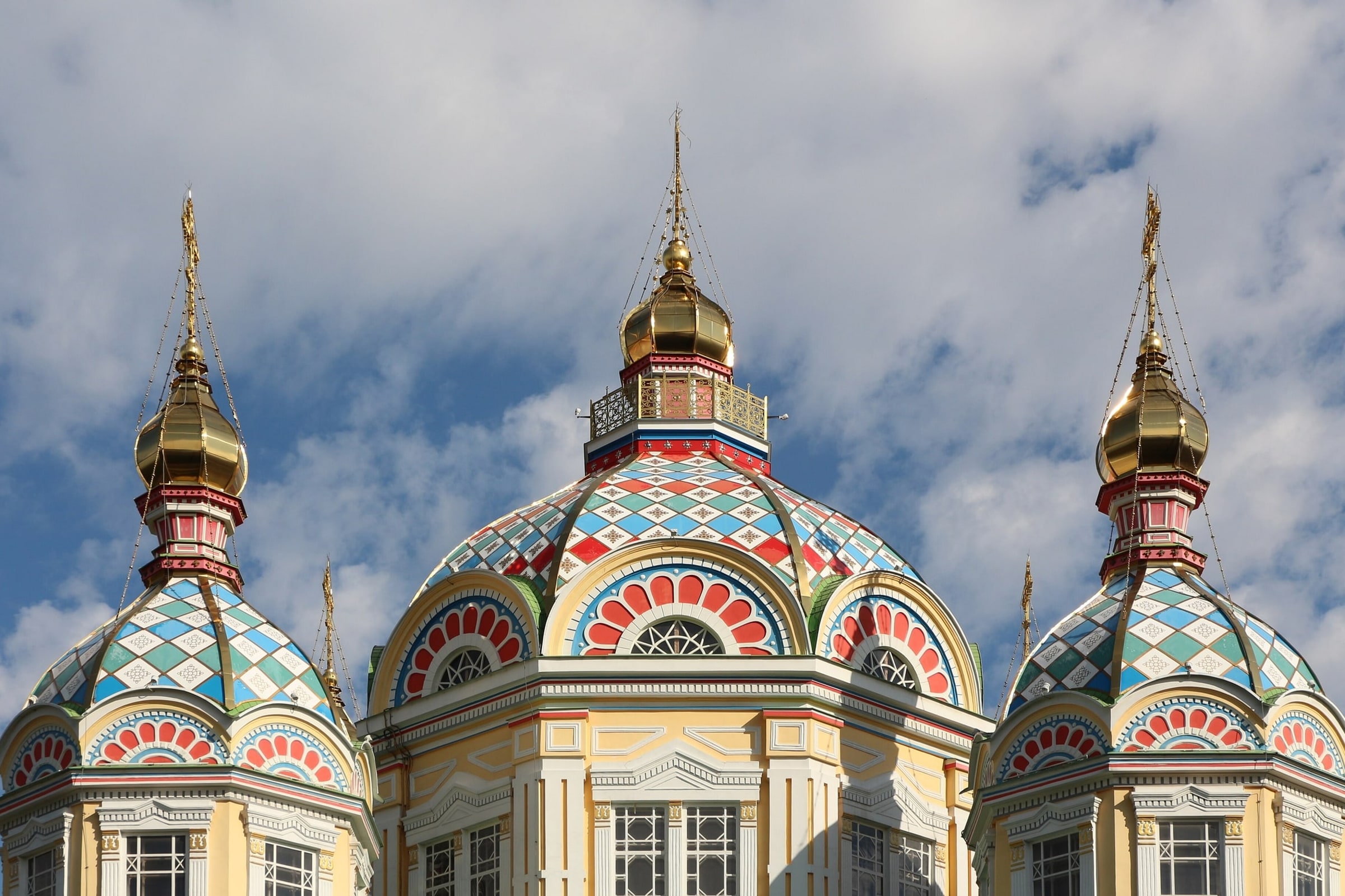 Almaty and the Tian Shan Lakes