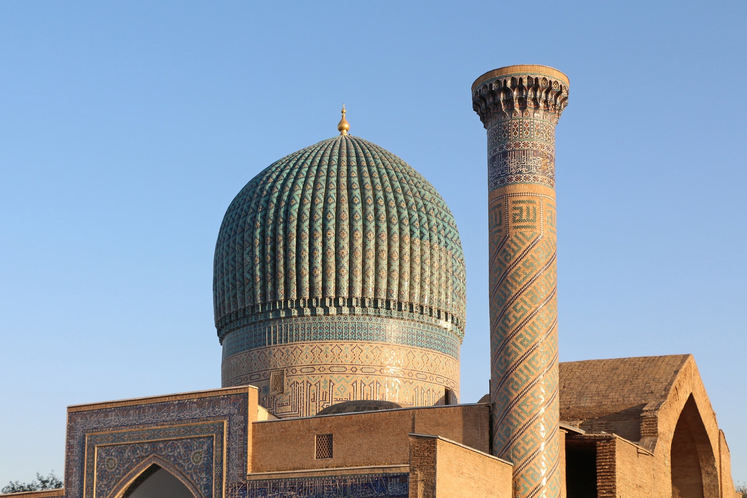 Stadtführung Samarkand: Registan, Gur-Emir und Schah-i-Sinda