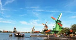 Volendam, Edam, and Zaanse Schans Day Tour from Amsterdam