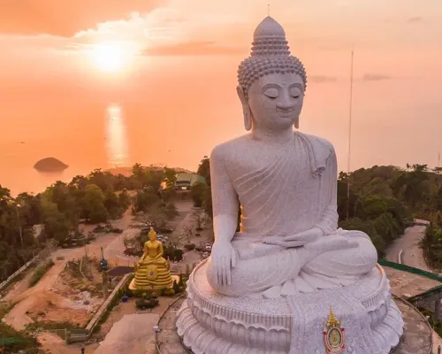Phuket Discovery Half Day Tour by Travstore
