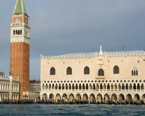 Private tour of Venice highlights with skip-the-line ticket to St. Mark's Bell Tower