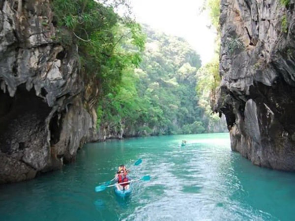 Ban Bor Thor Kayaking Tour in Krabi by TTD