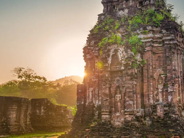 My Son Sanctuary and Hoi An Join In Day Tour from Da Nang