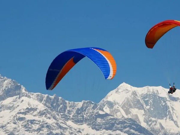 Paragliding tour in Pokhara