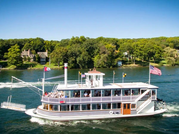 Geneva Boat Tour