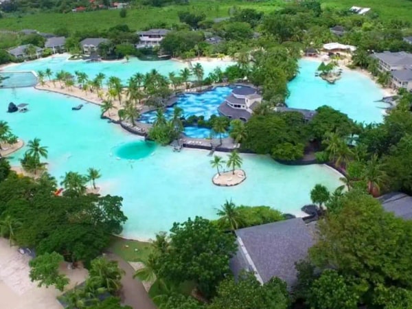 Plantation Bay Day Use with Lunch
