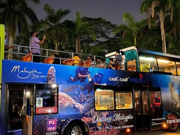 KL City of Lights Tour with Hop-on Hop-off Bus