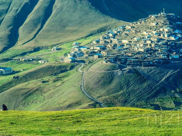 Guba-Khinalug Tour