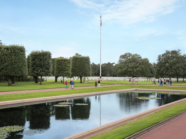 Guided Tour of Normandy D-Day Beaches DayTrip from Paris with transport, lunch included