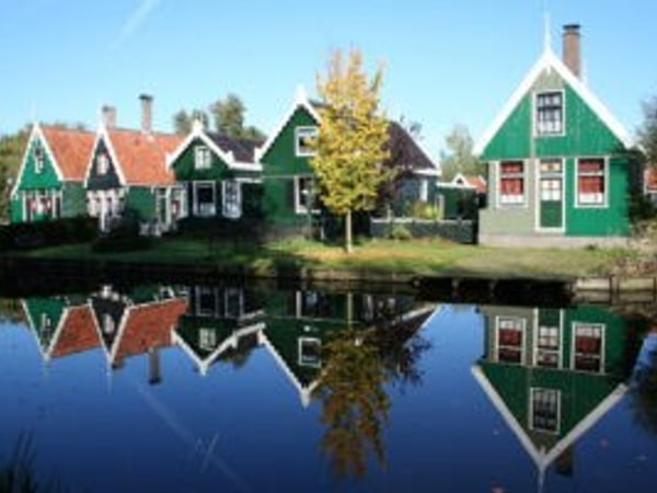Private Day Trip to the windmills of Zaanse Schans-Edam-Volendam and Marken