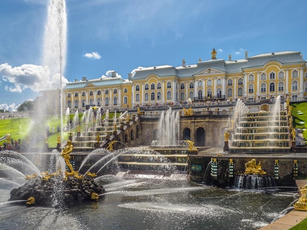 Parque de Peterhof (solo parque, sin palacio)