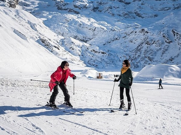 Titlis Ski Experience for First-Time Skiers