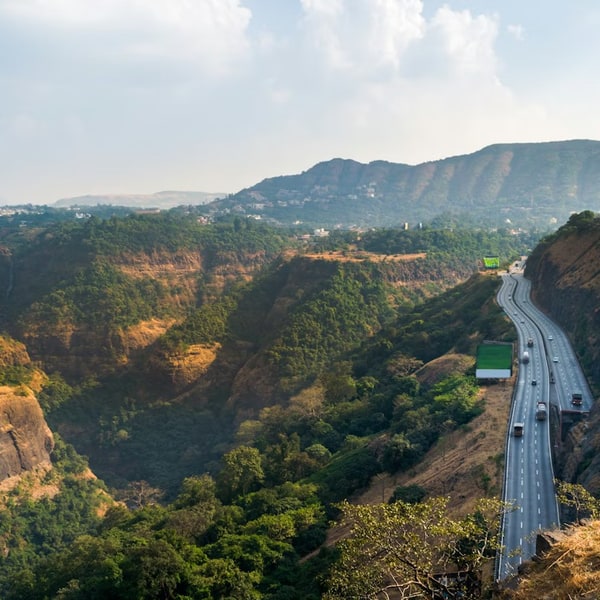 2 Nights / 3 Days Lonavala & Khandala Tour