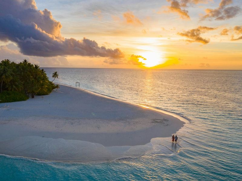 Sun, Sand & Serenity: The World’s Most Breathtaking Island Holidays