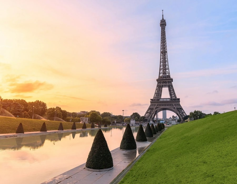 Luces de París y alturas alpinas: escapada europea de 7 días