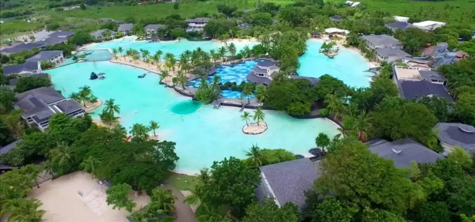 Primary image of Plantation Bay Day Use with Lunch tour